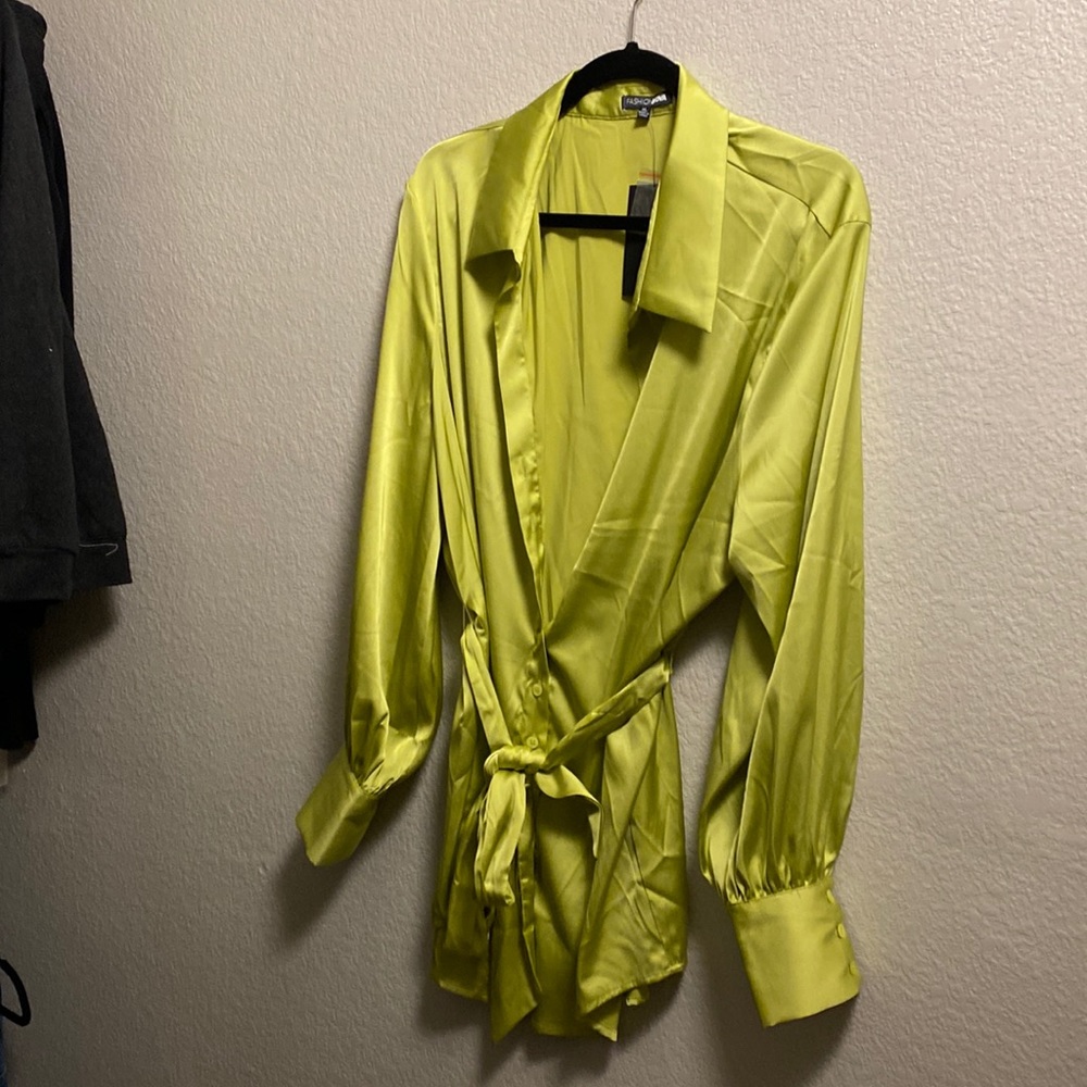 Fashion Nova XL Lime dress with tie NWT